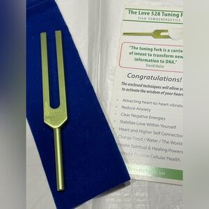 528hz Chakra Tuning Fork Sound Healing